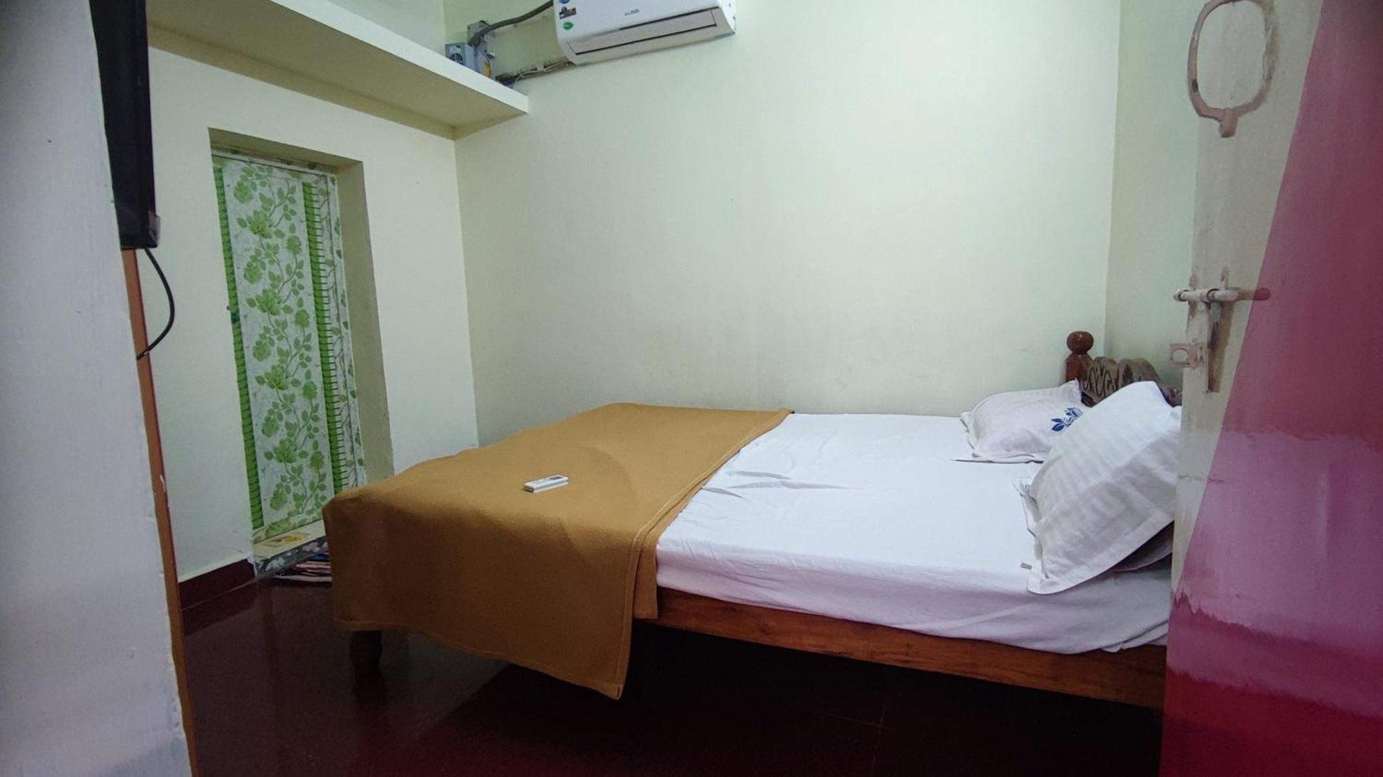 Sr Villa Stay Kottakuppam 外观 照片